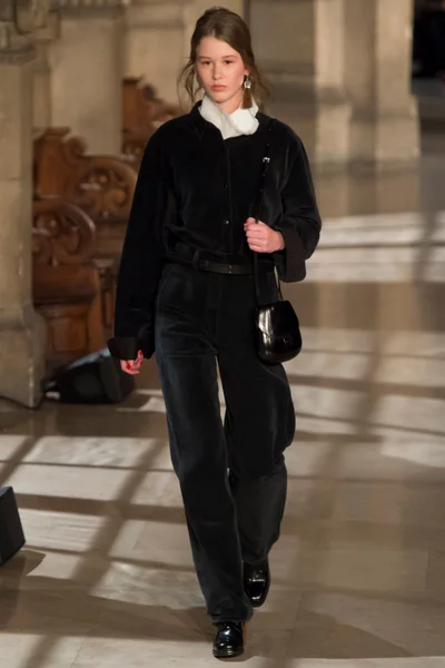 Look 20